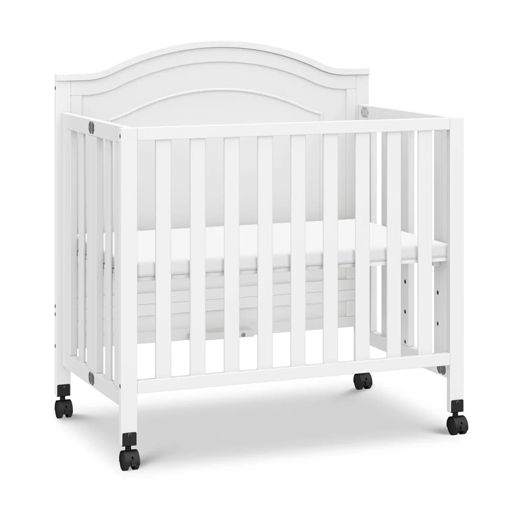 Charlie Folding Portable 3-in-1 Mini Crib by Davinci