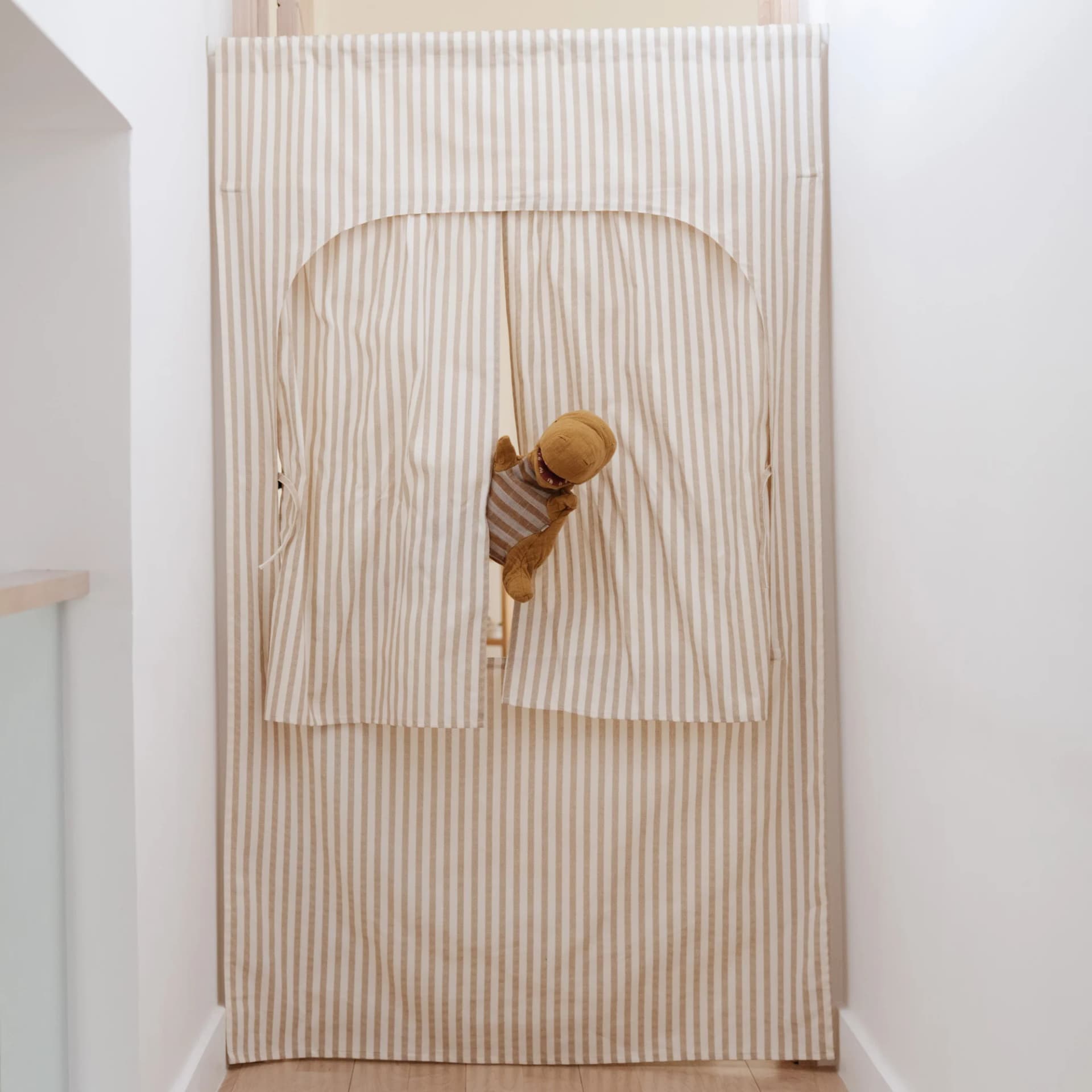 Doorway Play Theatre by Gathre