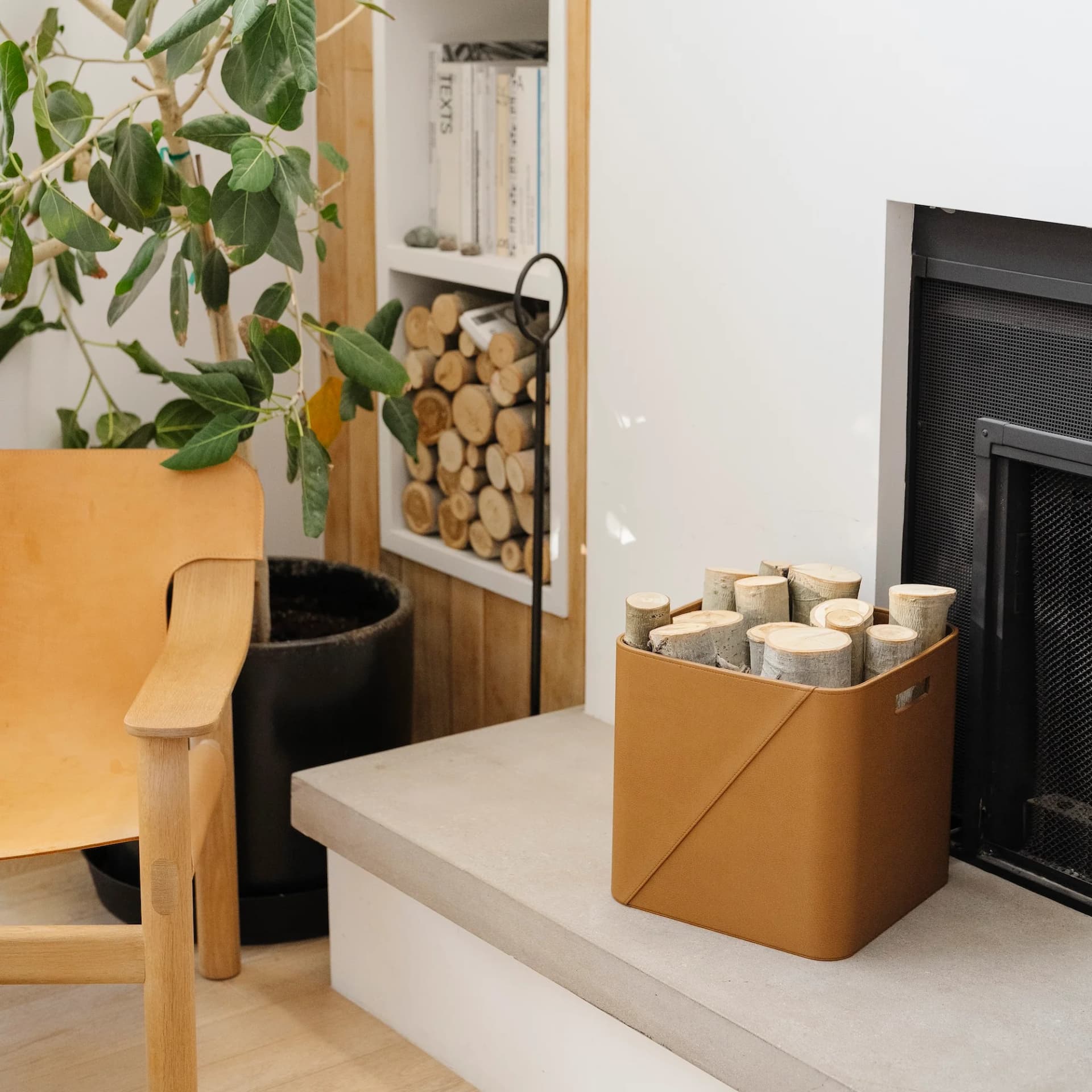 Medium Storage Bin by Gathre