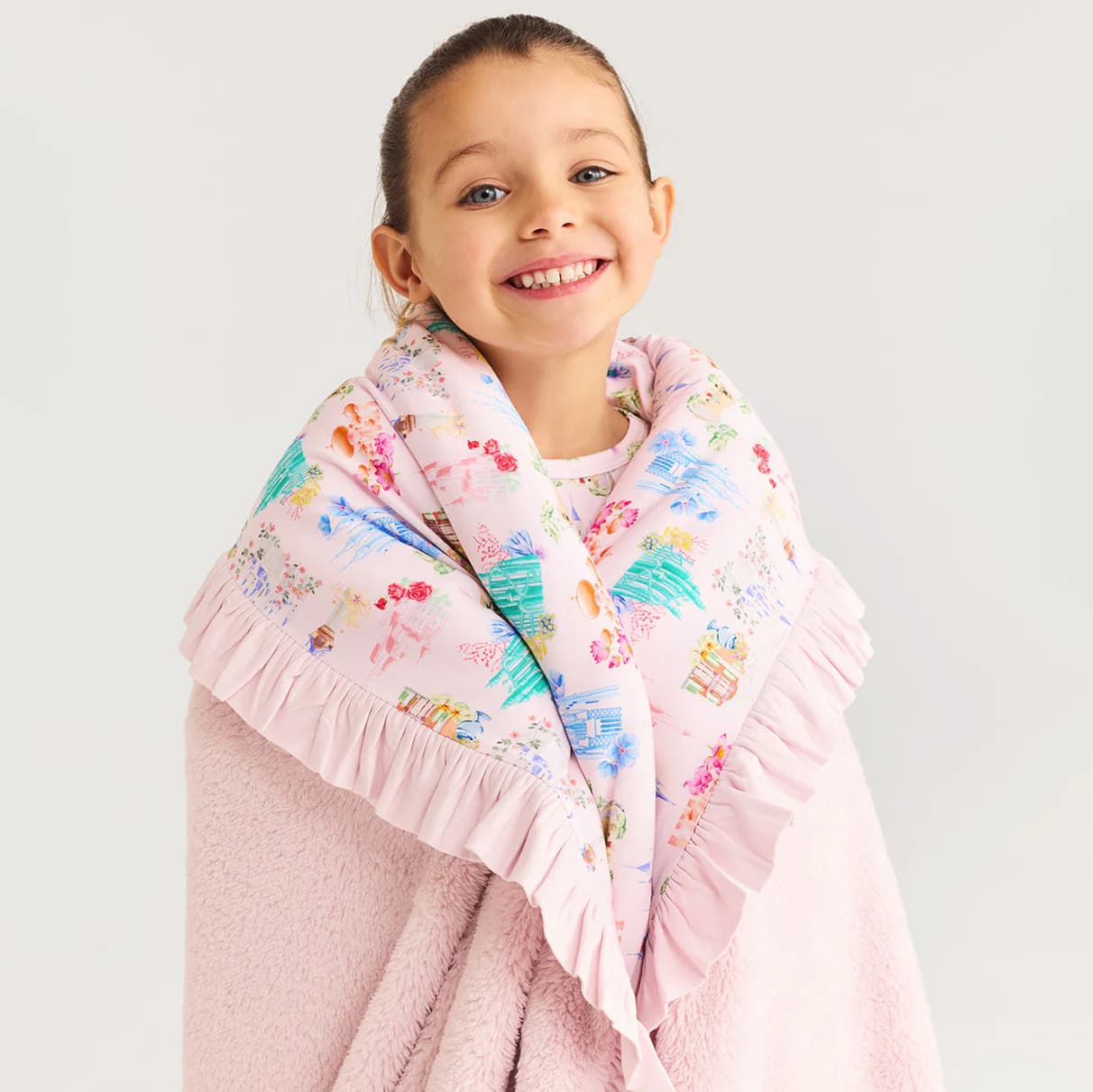 Disney Castles Ruffled Luxe Plush Patoo Blanket by Posh Peanut