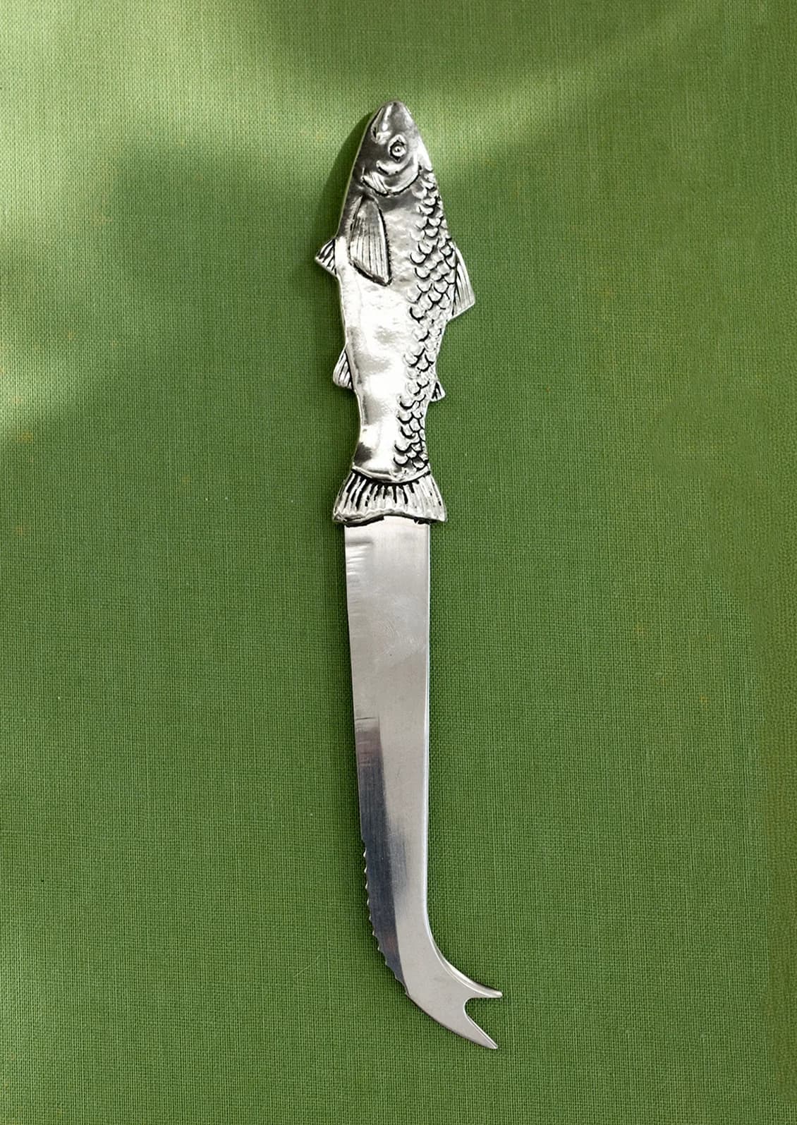 Poisson Cheese Knife by Basic Spirit