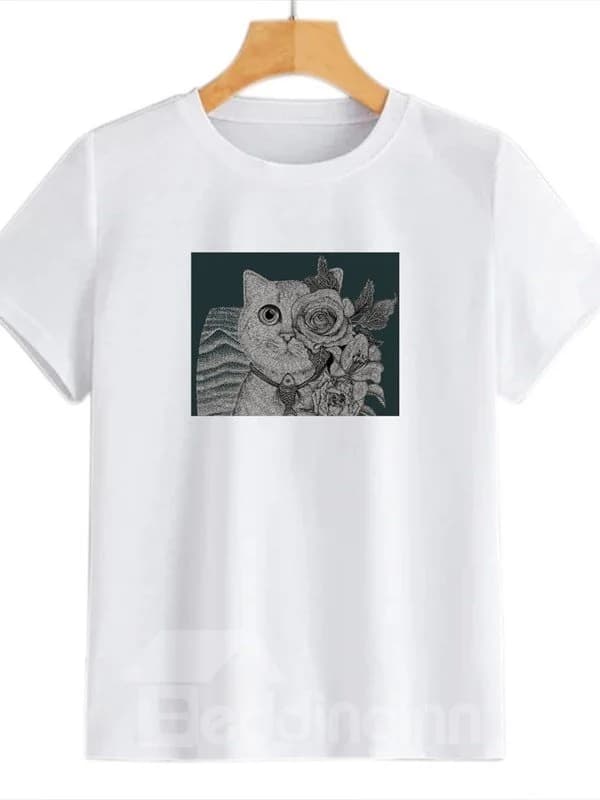 Beddinginn Cute Cat Round Neck Standard Short Sleeve Straight Women's T-Shirt by BeddingInn