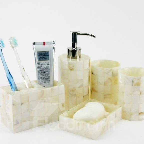 High Grade Stylish Conch Pattern Eco-friendly Resin Bathroom Accessory by BeddingInn