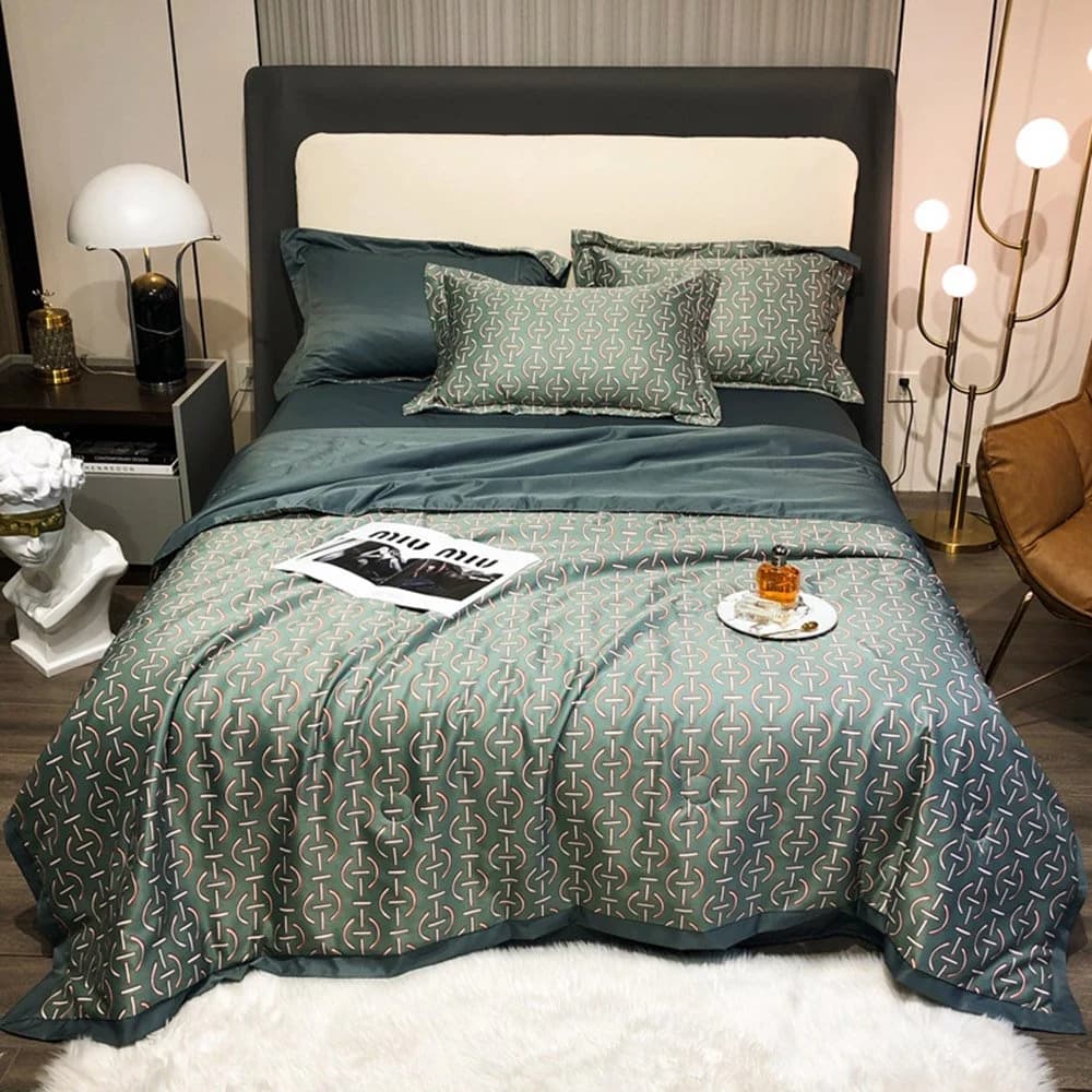 Modern 4 PCS Bedding Set Tencel Summer Comforter Set 1 Air Conditioning Quilt 1 Flat Sheet 2 Pillowcases by BeddingInn