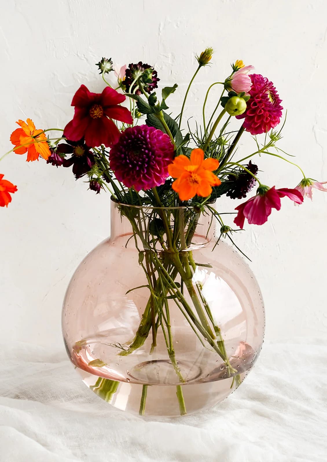 Rosie Glass Vase by Bloomingville