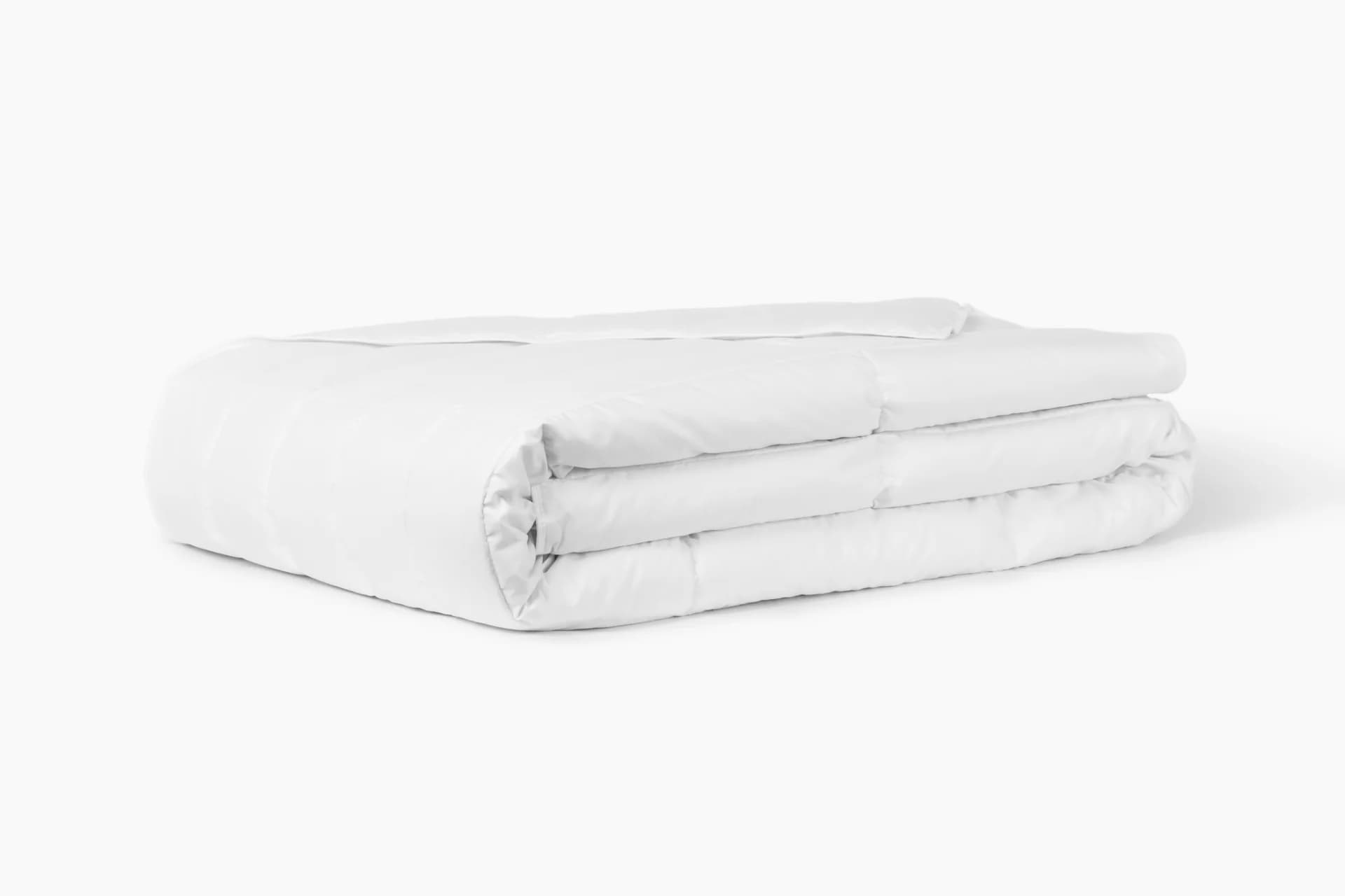 Lightweight Down Alt Duvet by Casper