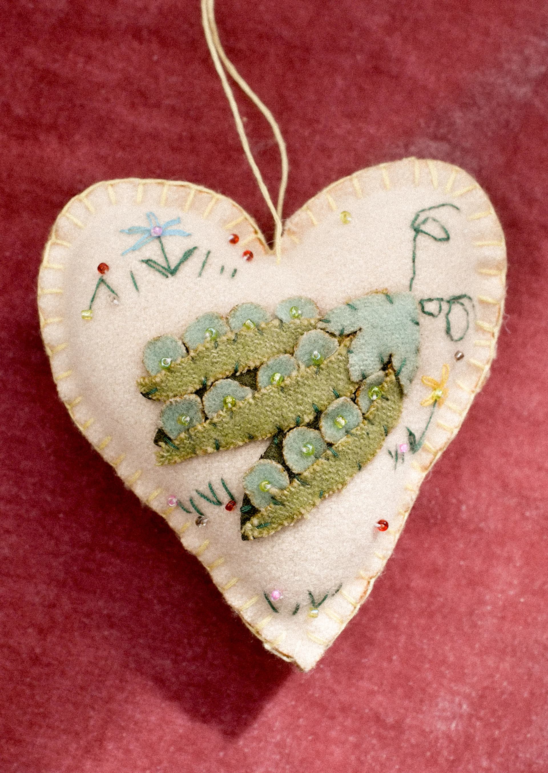 Sweet Pea Heart Ornament by New World Arts